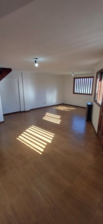 Duplex 4 ambientes zona Mundialista